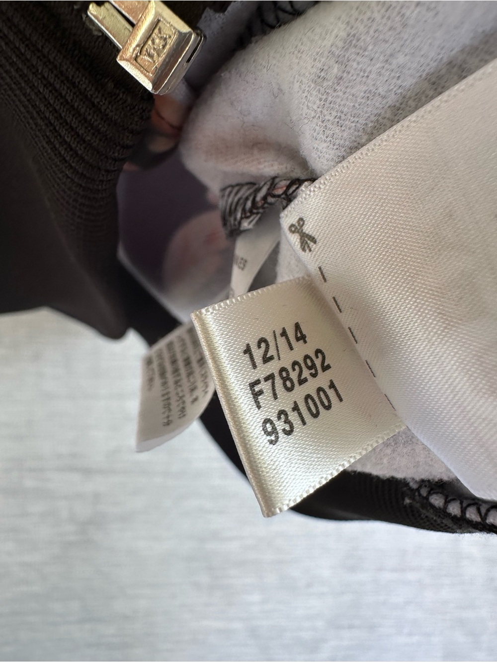 Adidas Firebird Roses Track Jacket - Picture 5 of 6